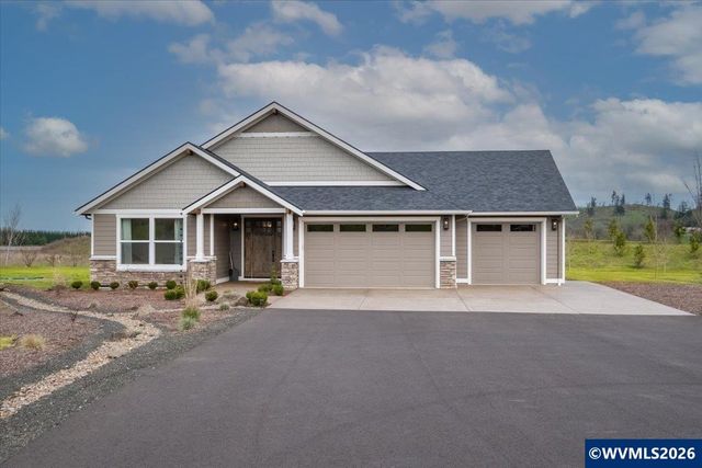 360 NW Earliblue Dr, Corvallis, OR 97330