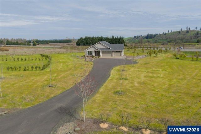 360 NW Earliblue Dr, Corvallis, OR 97330