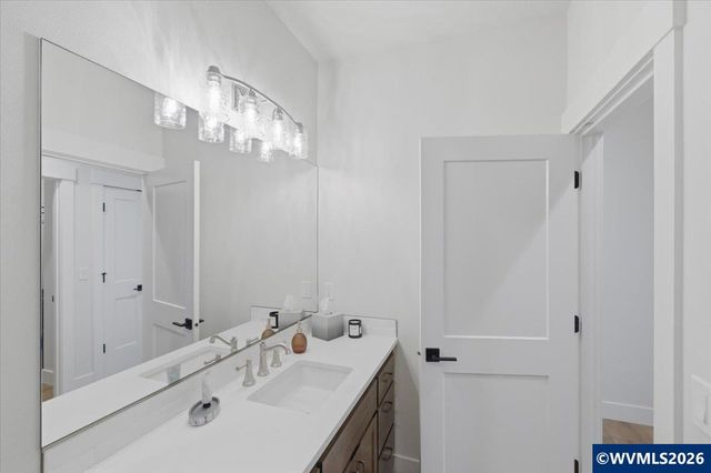 360 NW Earliblue Dr, Corvallis, OR 97330