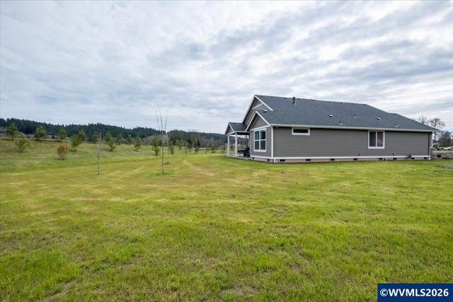 360 NW Earliblue Dr, Corvallis, OR 97330