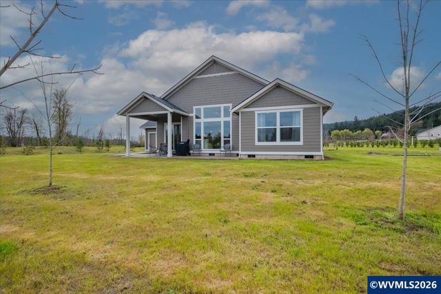 360 NW Earliblue Dr, Corvallis, OR 97330