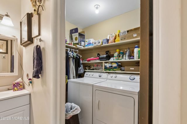 10 Bennington Drive A, Manchester, NJ 08759