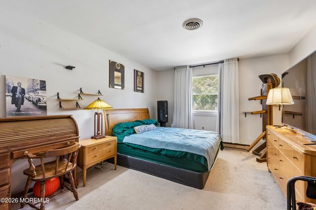 10 Bennington Drive A, Manchester, NJ 08759