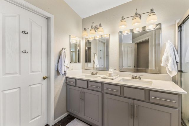 10340 E Caribbean Lane, Scottsdale, AZ 85255