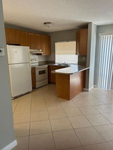3109 NW 2nd Terrace 4-156, Pompano Beach, FL 33064