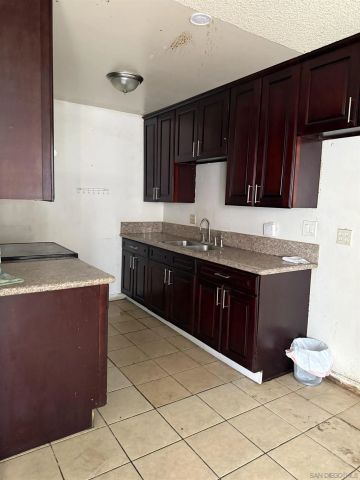 4267 44Th 8, San Diego, CA 92115