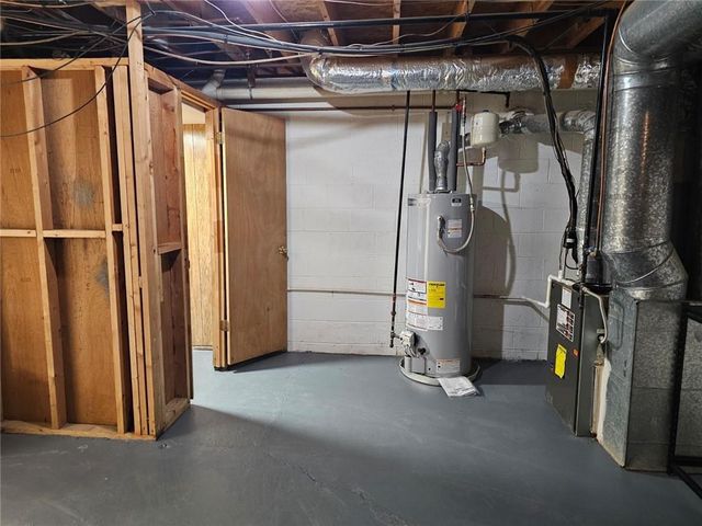 855 John Court,, Lawrenceville, GA 30046