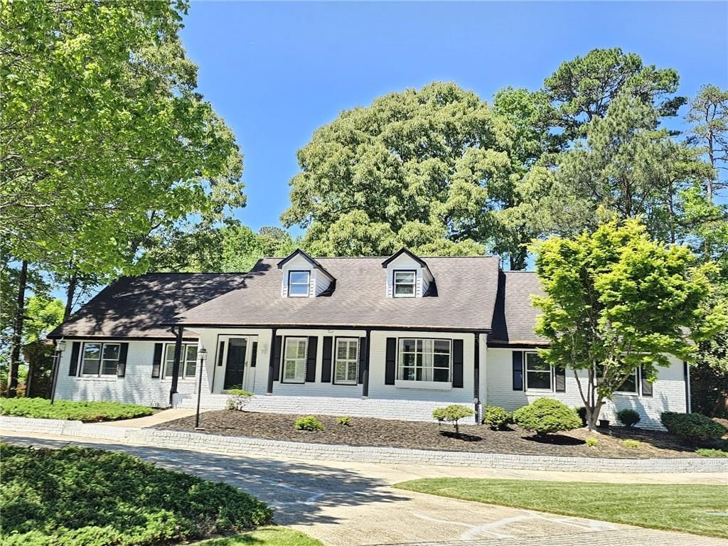 855 John Court,, Lawrenceville, GA 30046