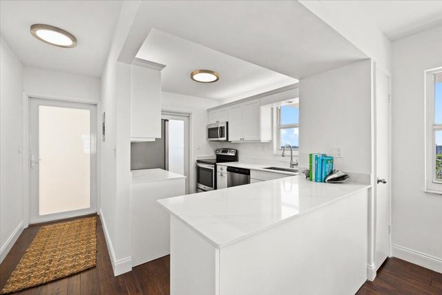 1630 N Ocean Boulevard 1011, Pompano Beach, FL 33062