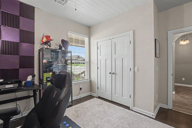 6233 Beverly Hills Drive, Edmond, OK 73034