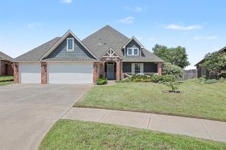 6233 Beverly Hills Drive, Edmond, OK 73034