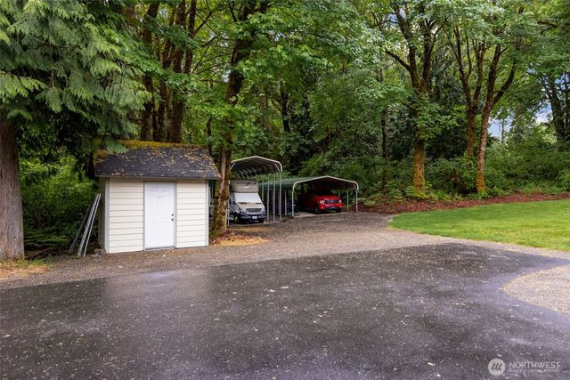 2530 106th Lane SE, Olympia, WA 98501