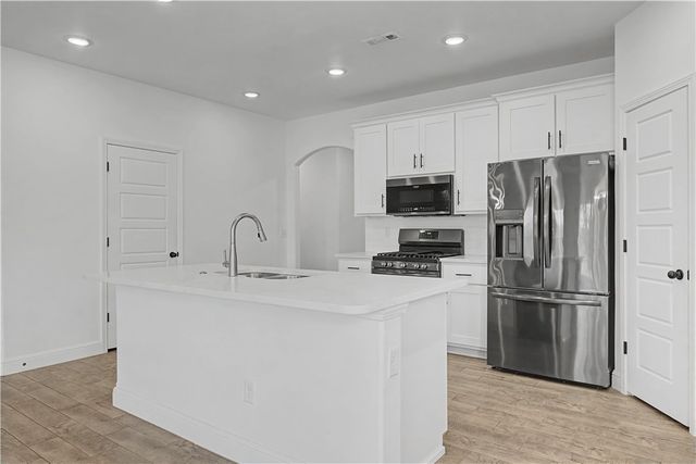 5377 Clear Springs Avenue, Springdale, AR 72762