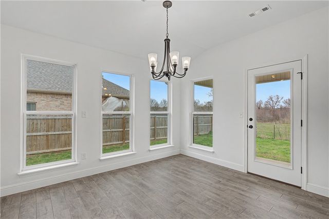 5377 Clear Springs Avenue, Springdale, AR 72762