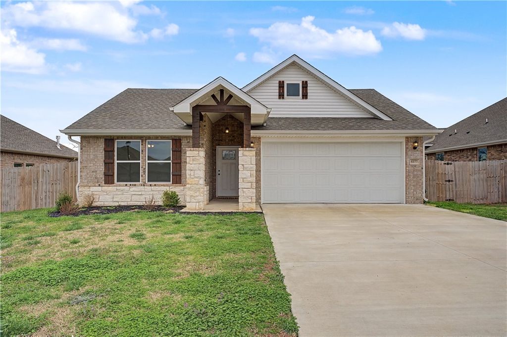 5377 Clear Springs Avenue, Springdale, AR 72762