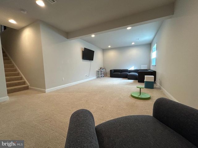 3125 PARADE ST, Mechanicsburg, PA 17055