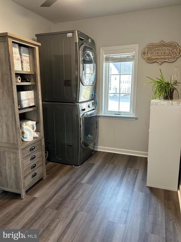 3125 PARADE ST, Mechanicsburg, PA 17055