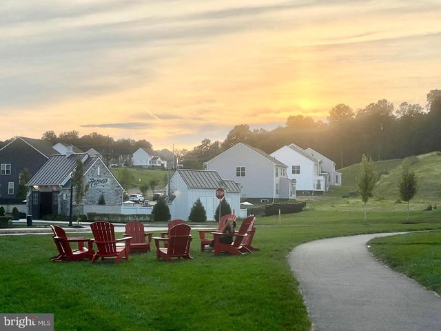 3125 PARADE ST, Mechanicsburg, PA 17055