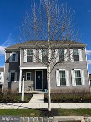 3125 PARADE ST, Mechanicsburg, PA 17055