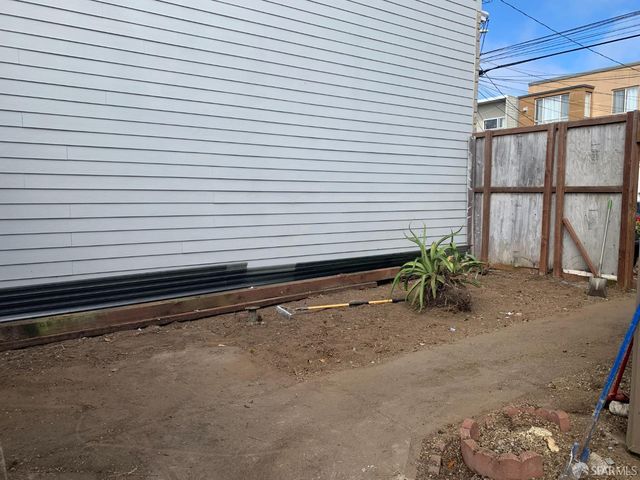 271 Granada Avenue, San Francisco, CA 94112