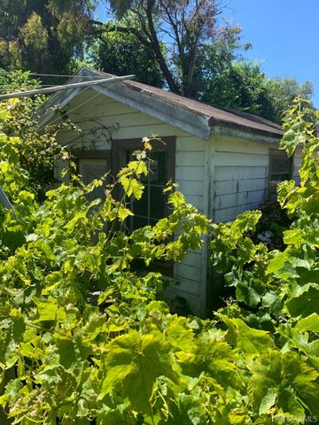 271 Granada Avenue, San Francisco, CA 94112