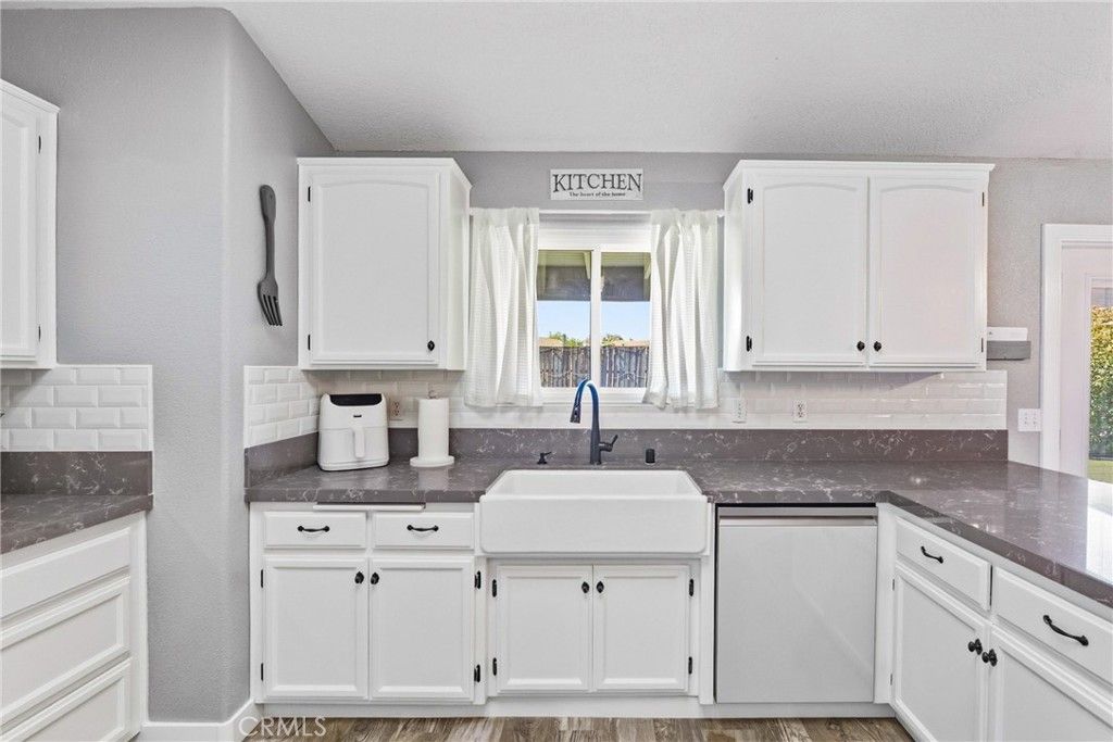 Image 14 of property listing at 7518 San Bruno, Hesperia, CA 92345