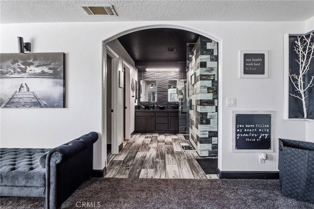 Image 20 of property listing at 7518 San Bruno, Hesperia, CA 92345