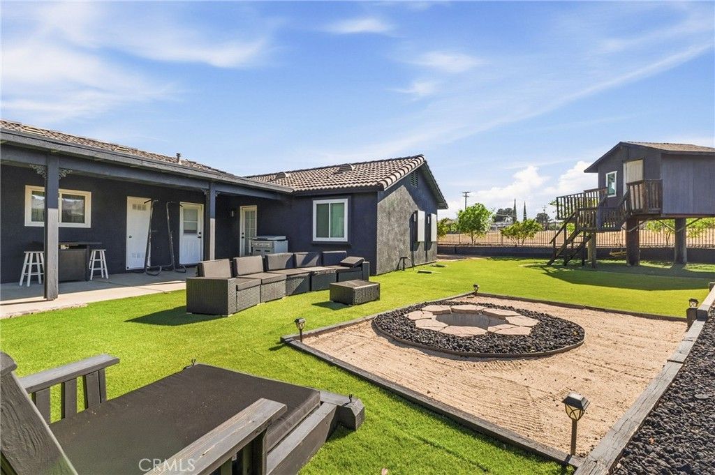 Image 37 of property listing at 7518 San Bruno, Hesperia, CA 92345