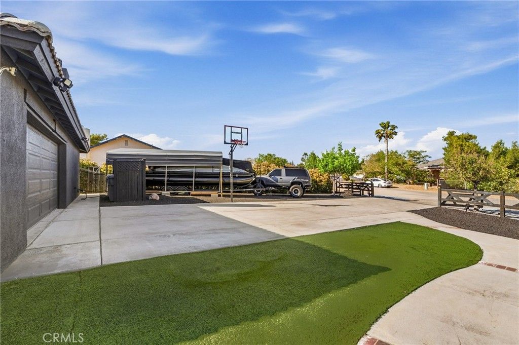 Image 50 of property listing at 7518 San Bruno, Hesperia, CA 92345