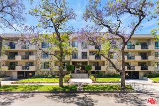 423 N Palm Drive 102, Beverly Hills, CA 90210