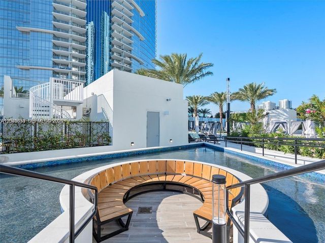 851 NE 1st Avenue 4109, Miami, FL 33132