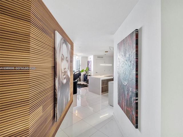 851 NE 1st Avenue 4109, Miami, FL 33132
