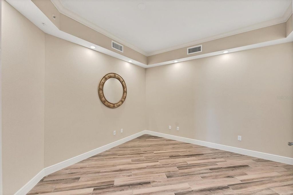 10520 BOARDWALK LOOP 503