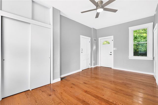 6 Gensler Rd, Baldwin Boro, PA 15236