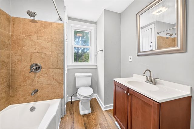 6 Gensler Rd, Baldwin Boro, PA 15236