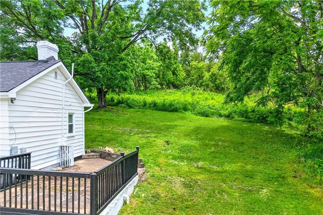 6 Gensler Rd, Baldwin Boro, PA 15236