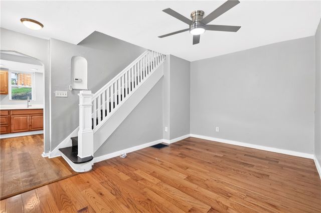 6 Gensler Rd, Baldwin Boro, PA 15236