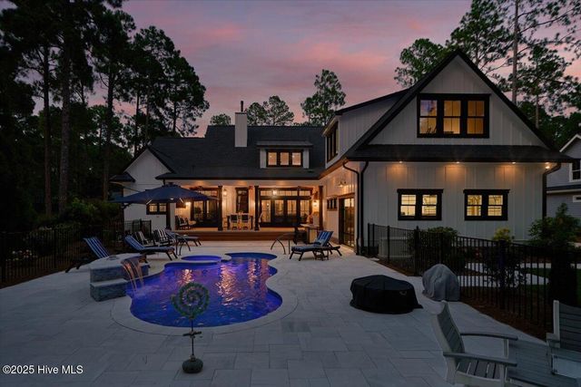 20 Augusta Drive, Southern Pines, NC 28387