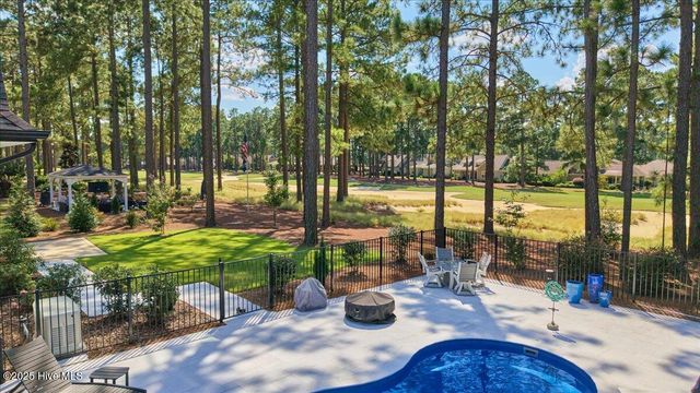 20 Augusta Drive, Southern Pines, NC 28387