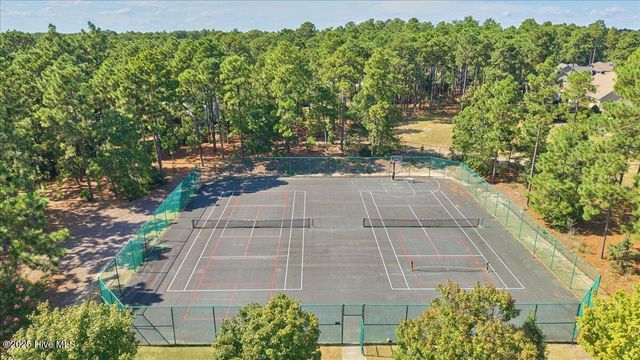20 Augusta Drive, Southern Pines, NC 28387