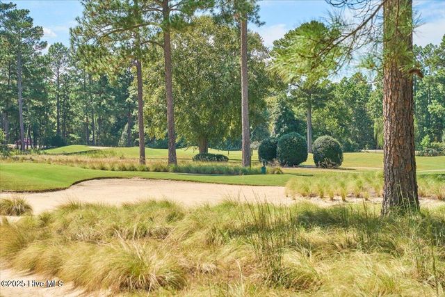 20 Augusta Drive, Southern Pines, NC 28387