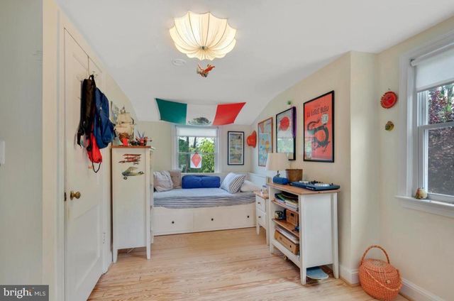 9504 MILSTEAD DR, Bethesda, MD 20817