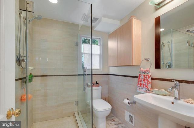 9504 MILSTEAD DR, Bethesda, MD 20817