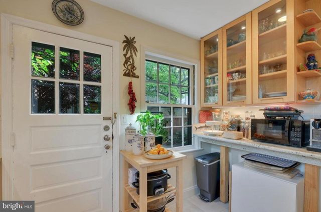 9504 MILSTEAD DR, Bethesda, MD 20817
