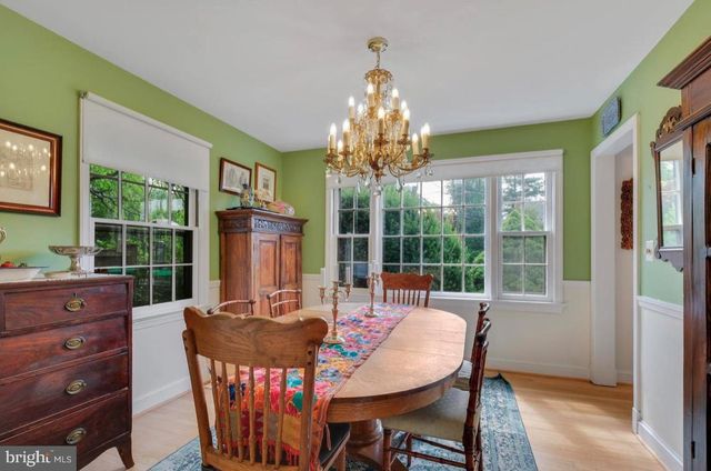 9504 MILSTEAD DR, Bethesda, MD 20817