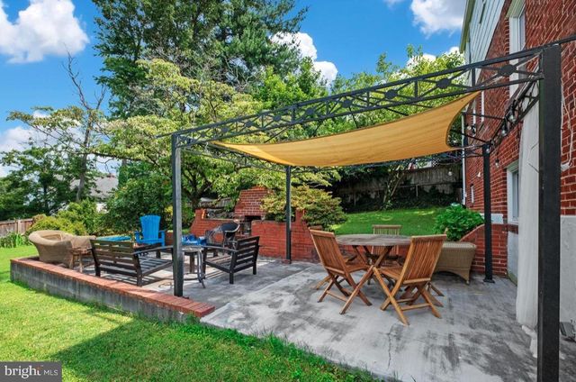 9504 MILSTEAD DR, Bethesda, MD 20817