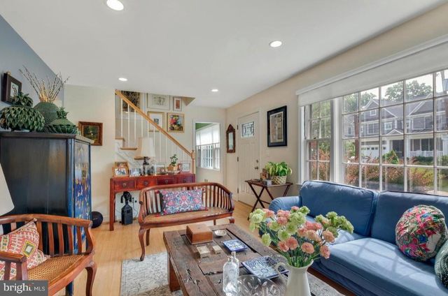 9504 MILSTEAD DR, Bethesda, MD 20817