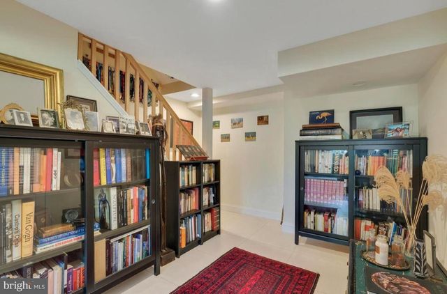 9504 MILSTEAD DR, Bethesda, MD 20817