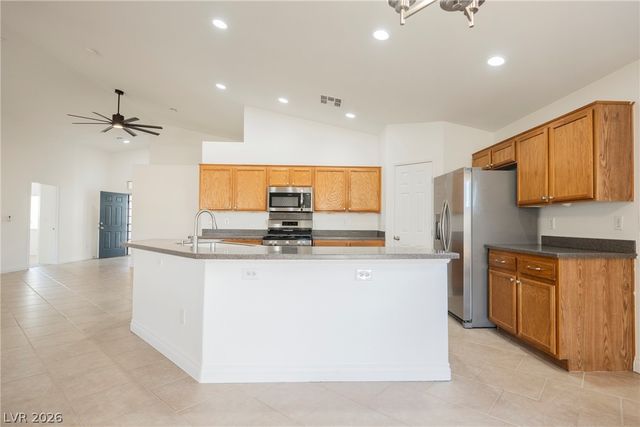 4025 West Delhi Avenue, North Las Vegas, NV 89032