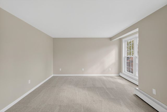 1465 Hooksett Rd Unit 360, Hooksett, NH 03106